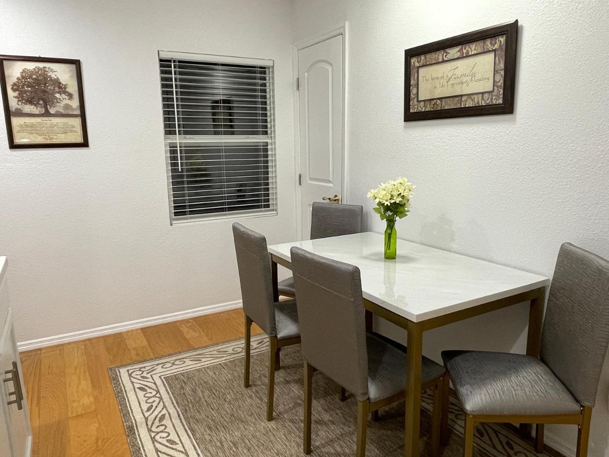 2 Bedroom Apartment Auburndale Esterno foto